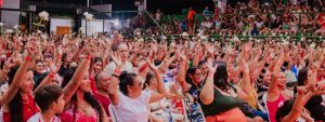 TRADICIONAL FESTA DAS MÃES SERÁ REALIZADA NESTE DOMINGO (17): “NOITE DAS ROSAS”