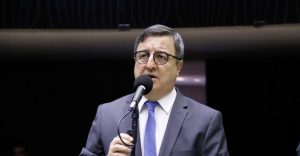 DANILO FORTE COMENTA DECISÃO DA FEDERAÇÃO UNIÃO PROGRESSISTA DE APOIAR FLÁVIO BOLSONARO